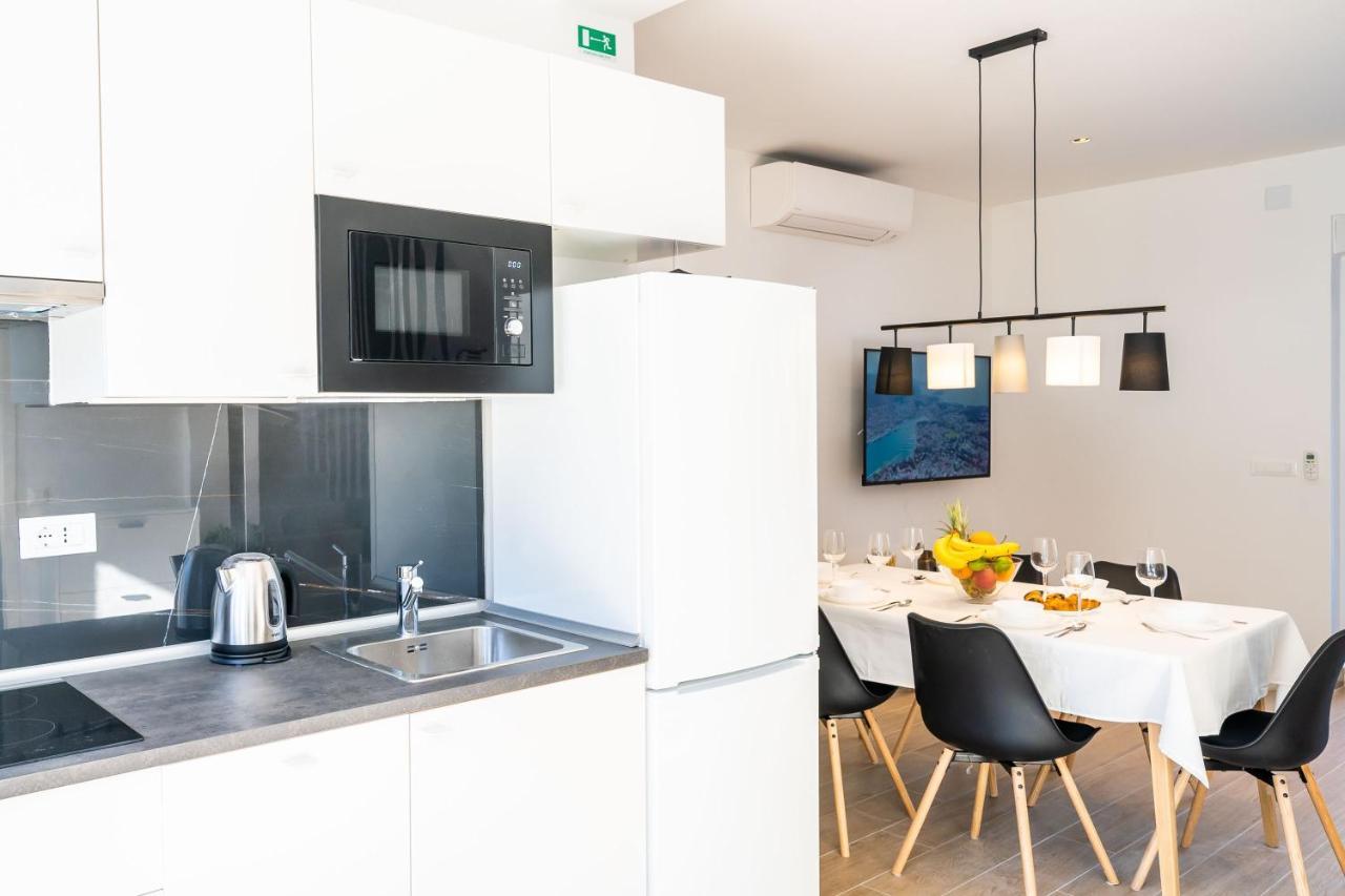 Apartment 'Holiday Above Dubrovnik' ภายนอก รูปภาพ